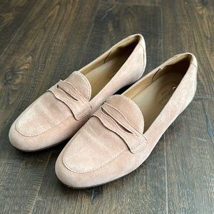 clark’s loafer